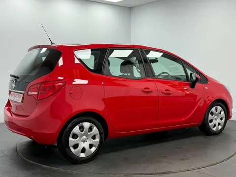 VAUXHALL MERIVA 1.4i 16V Exclusiv 5dr