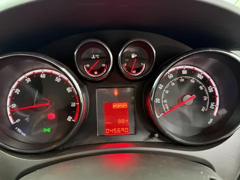 VAUXHALL MERIVA 1.4i 16V Exclusiv 5dr