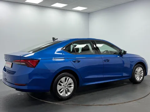 SKODA OCTAVIA 2.0 TDI SE Technology 5dr DSG