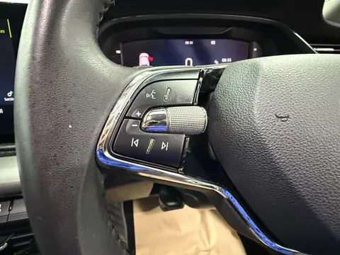 SKODA OCTAVIA 2.0 TDI SE Technology 5dr DSG