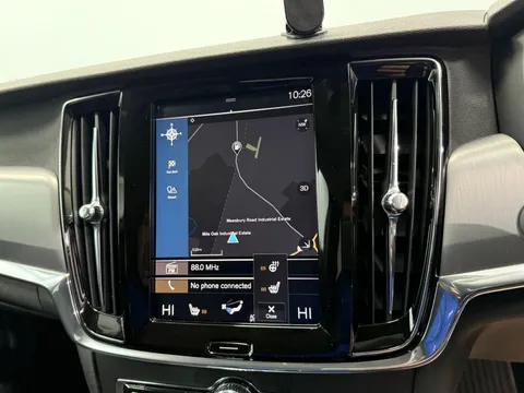 VOLVO V90 2.0 D4 Momentum 5dr Geartronic