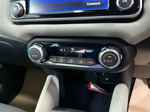 NISSAN MICRA 1.0 Acenta Limited Edition 5dr