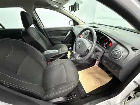 DACIA LOGAN 1.5 dCi Laureate 5dr