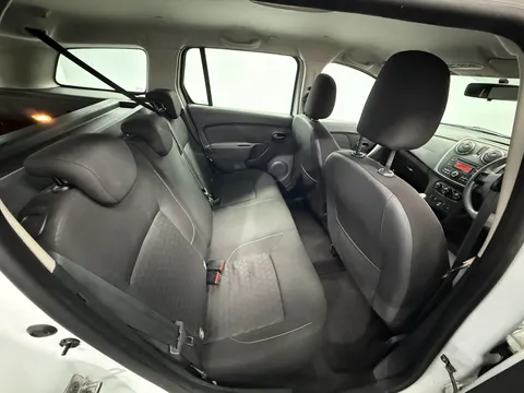 DACIA LOGAN 1.5 dCi Laureate 5dr