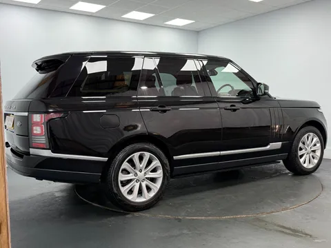 LAND ROVER RANGE ROVER 3.0 TDV6 Vogue 4dr Auto