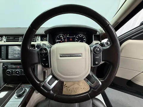 LAND ROVER RANGE ROVER 3.0 TDV6 Vogue 4dr Auto