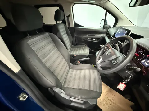 VAUXHALL COMBO LIFE 1.2 Turbo Energy 5dr [7 seat]