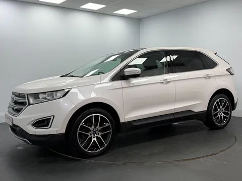 FORD EDGE 2.0 TDCi 210 Titanium 5dr Powershift