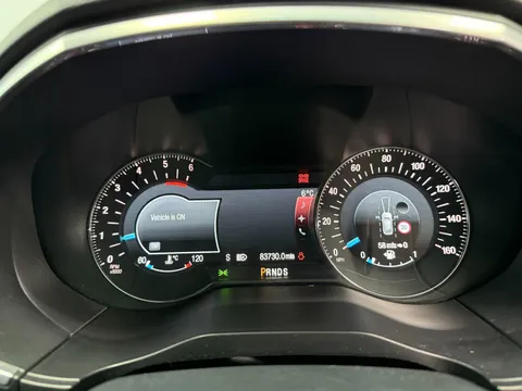 FORD EDGE 2.0 TDCi 210 Titanium 5dr Powershift