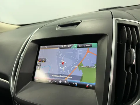 FORD EDGE 2.0 TDCi 210 Titanium 5dr Powershift