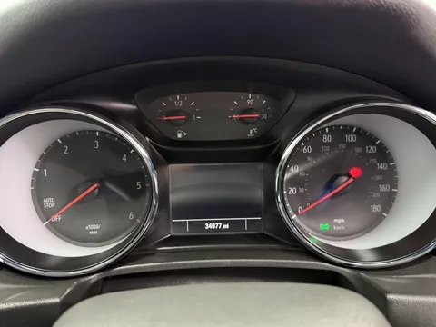 VAUXHALL INSIGNIA DIESEL GRAND SPORT 1.5 Turbo D SE Nav 5dr