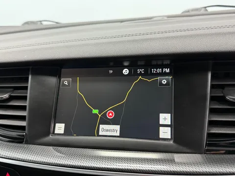 VAUXHALL INSIGNIA DIESEL GRAND SPORT 1.5 Turbo D SE Nav 5dr