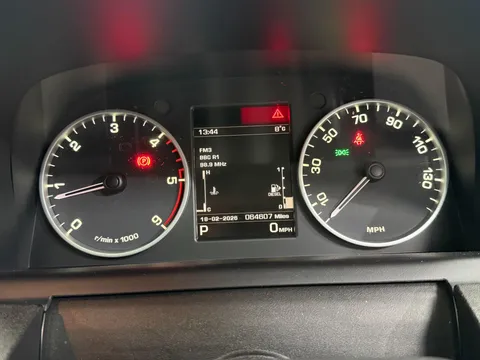 LAND ROVER DISCOVERY 3.0 SDV6 HSE 5dr Auto