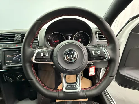 VOLKSWAGEN POLO 1.8 TSI GTI 5dr