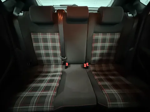 VOLKSWAGEN POLO 1.8 TSI GTI 5dr