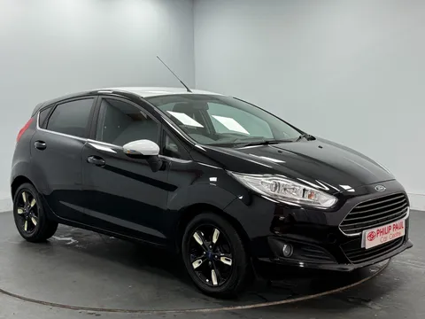FORD FIESTA 1.25 82 Zetec Black 5dr