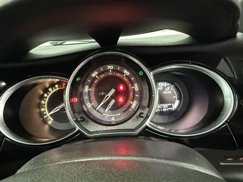 DS DS 3 1.6 THP Prestige 2dr