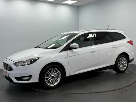 FORD FOCUS 1.5 TDCi 120 Zetec Edition 5dr