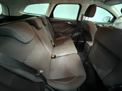 FORD FOCUS 1.5 TDCi 120 Zetec Edition 5dr