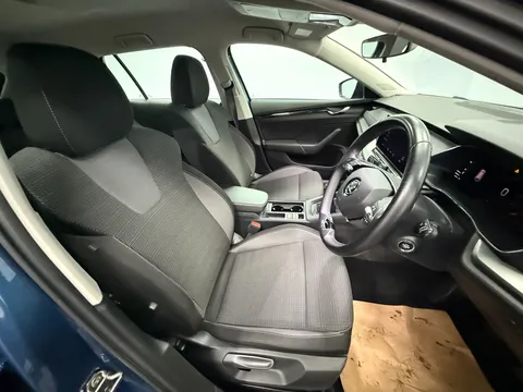 SKODA OCTAVIA 1.5 TSI SE Technology 5dr