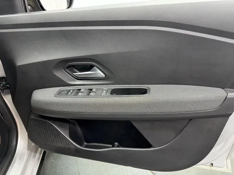 DACIA JOGGER 1.0 TCe Comfort 5dr