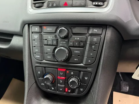 VAUXHALL MERIVA 1.6 CDTi 16V ecoFLEX Tech Line 5dr