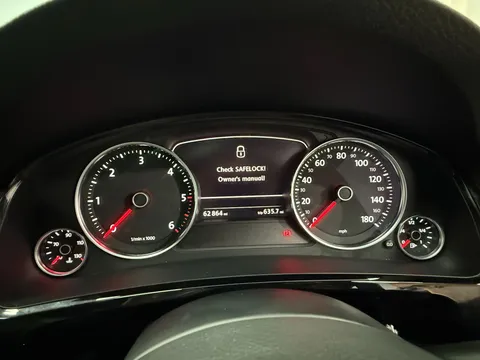 VOLKSWAGEN TOUAREG 3.0 V6 TDI BlueMotion Tech 262 R-Line 5dr Tip Auto