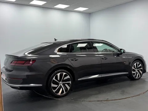 VOLKSWAGEN ARTEON 2.0 TDI R-Line 5dr DSG