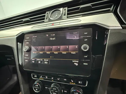 VOLKSWAGEN ARTEON 2.0 TDI R-Line 5dr DSG