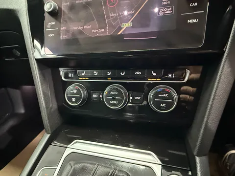 VOLKSWAGEN ARTEON 2.0 TDI R-Line 5dr DSG