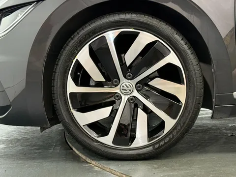 VOLKSWAGEN ARTEON 2.0 TDI R-Line 5dr DSG