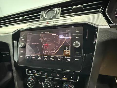 VOLKSWAGEN ARTEON 2.0 TDI R-Line 5dr DSG