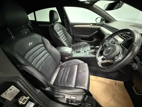 VOLKSWAGEN ARTEON 2.0 TDI R-Line 5dr DSG