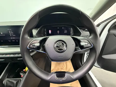 SKODA OCTAVIA 2.0 TDI SE Technology 5dr