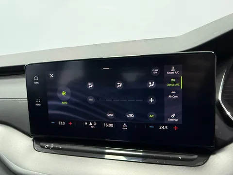 SKODA OCTAVIA 2.0 TDI SE Technology 5dr