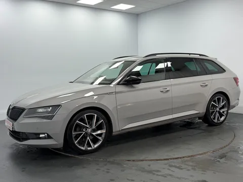 SKODA SUPERB 2.0 TSI Sport Line 5dr DSG