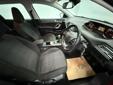 PEUGEOT 308 1.6 BlueHDi 120 Active 5dr