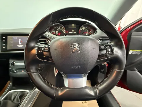 PEUGEOT 308 1.6 BlueHDi 120 Active 5dr