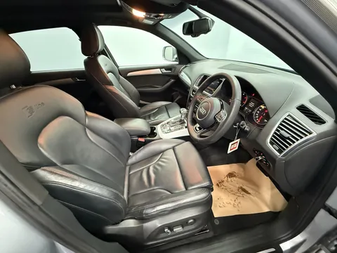 AUDI Q5 3.0 TDI [258] Quattro S Line Plus 5dr S Tronic