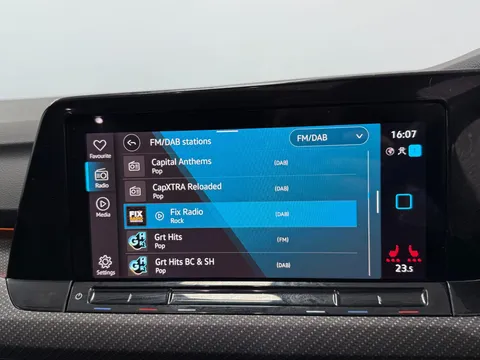 VOLKSWAGEN GOLF 2.0 TDI 150 R-Line 5dr DSG