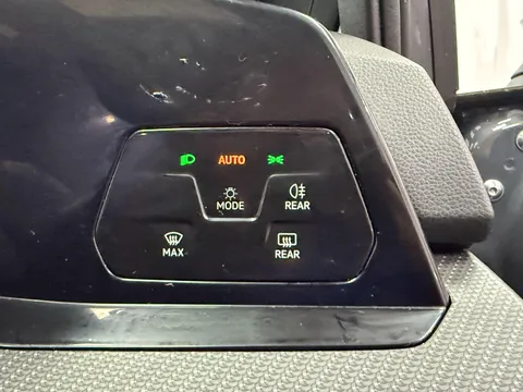 VOLKSWAGEN GOLF 2.0 TDI 150 R-Line 5dr DSG