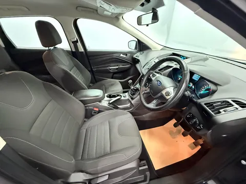 FORD KUGA 2.0 TDCi 150 Zetec 5dr 2WD