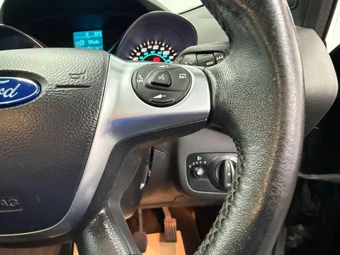 FORD KUGA 2.0 TDCi 150 Zetec 5dr 2WD