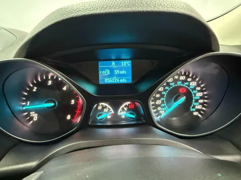 FORD KUGA 2.0 TDCi 150 Zetec 5dr 2WD