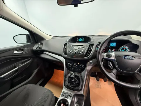 FORD KUGA 2.0 TDCi 150 Zetec 5dr 2WD