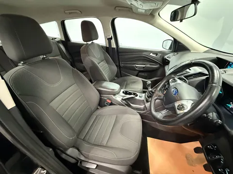 FORD KUGA 2.0 TDCi 150 Zetec 5dr 2WD