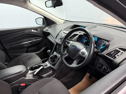 FORD KUGA 2.0 TDCi 150 Zetec 5dr 2WD