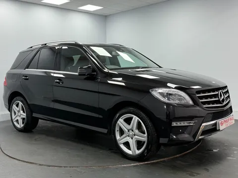 MERCEDES-BENZ M CLASS ML250 CDi BlueTEC AMG Line 5dr Auto