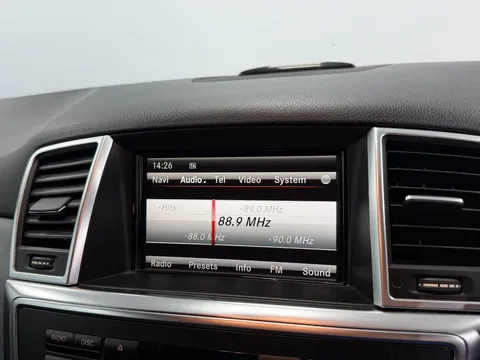 MERCEDES-BENZ M CLASS ML250 CDi BlueTEC AMG Line 5dr Auto