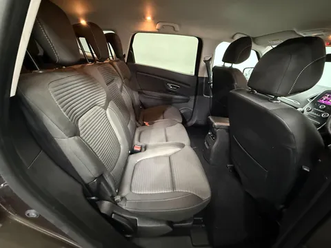 RENAULT GRAND SCENIC 1.5 dCi Dynamique Nav 5dr Auto